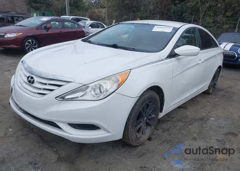 2011 Hyundai Sonata Gls z USA, uszkodzony, nr VIN 5NPEB4AC3BH307040